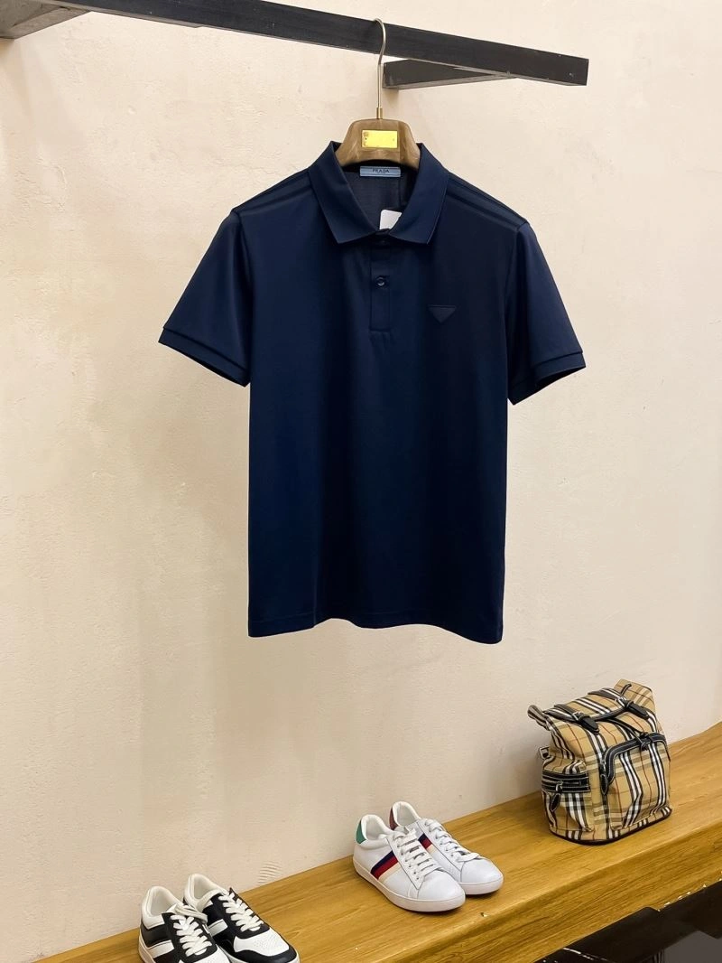 Lightweight Prada T-Shirts 170577