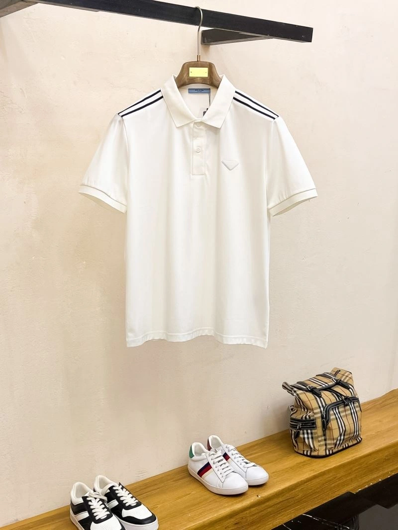 Prada T-Shirts Fashionable 170568