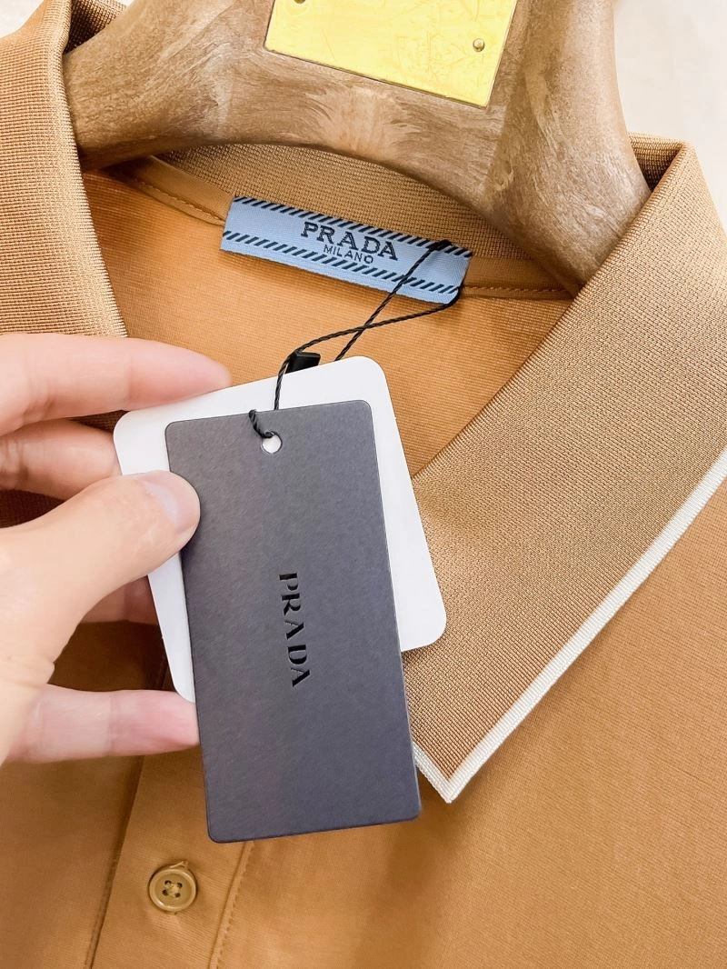 Compact Prada T-Shirts 170595