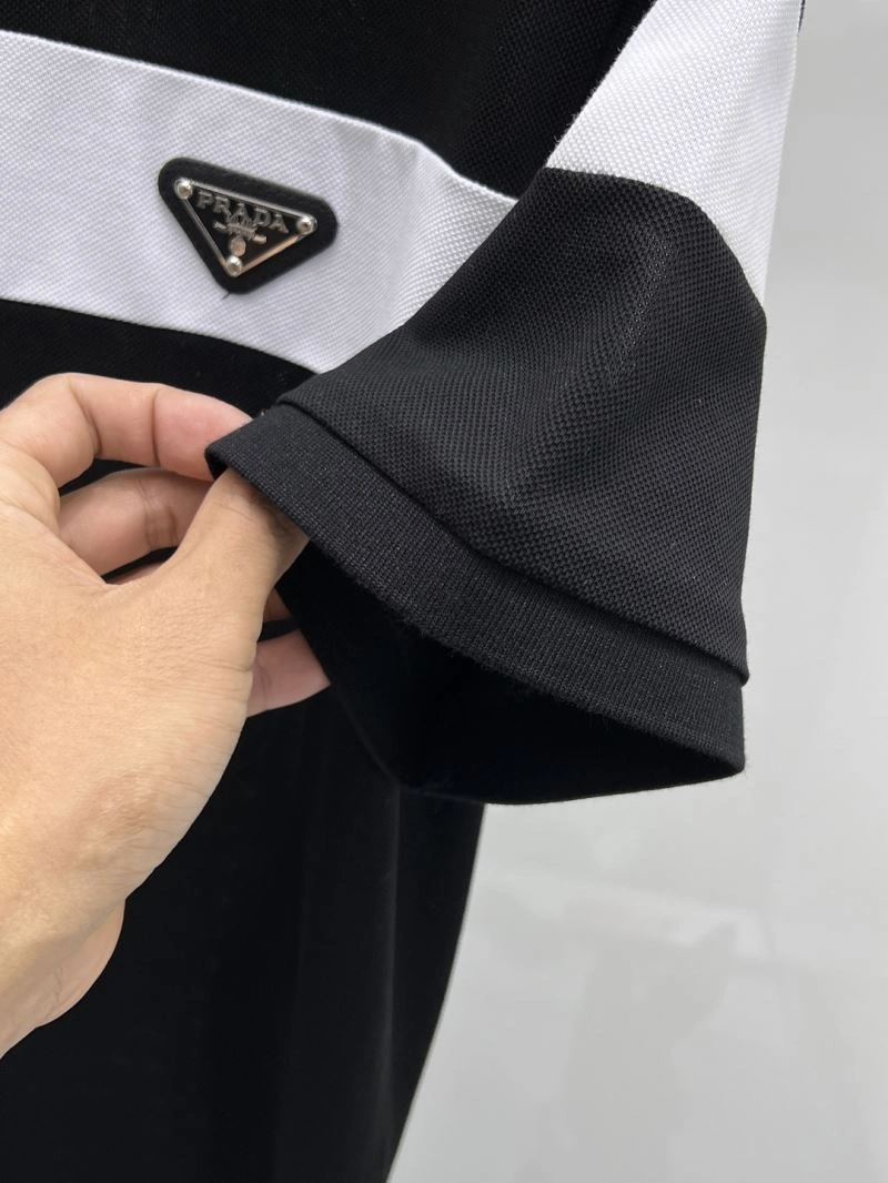 Compact Prada T-Shirts 170633