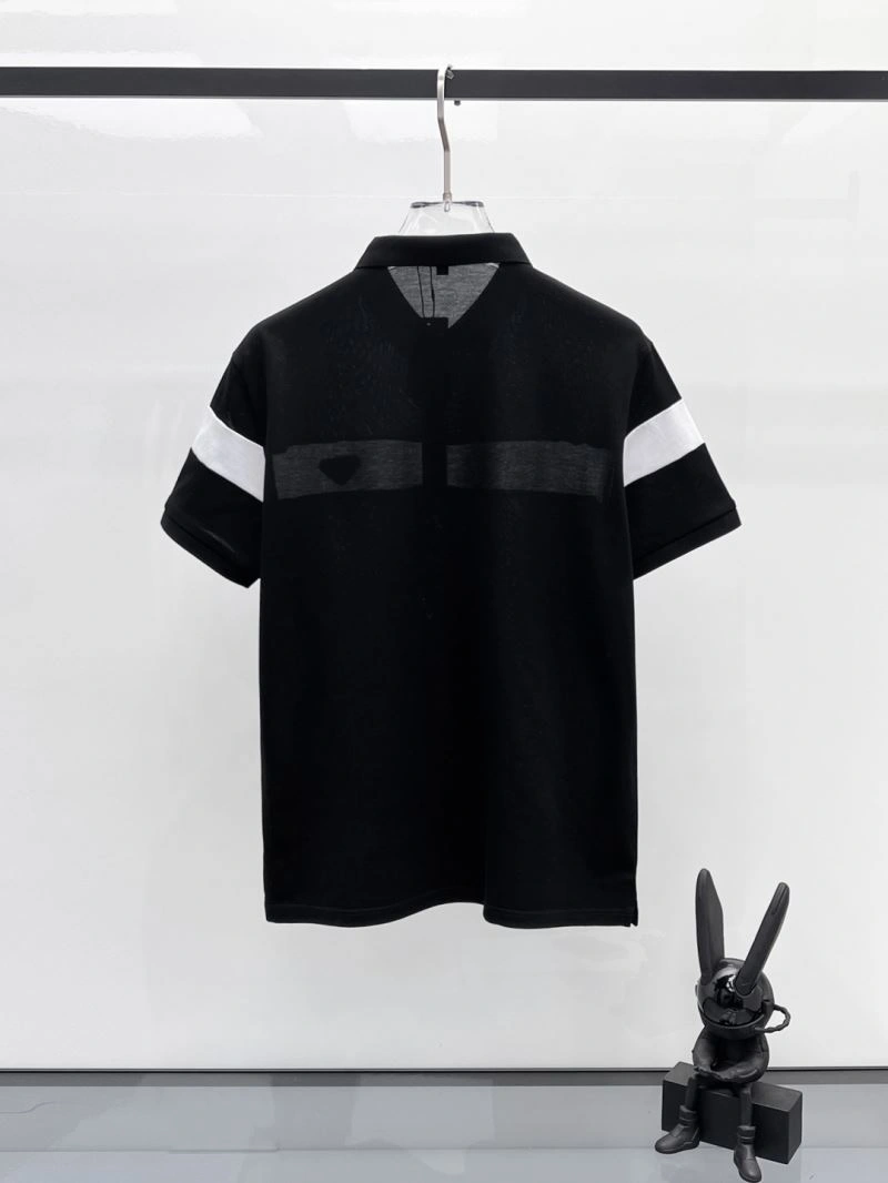 Compact Prada T-Shirts 170633