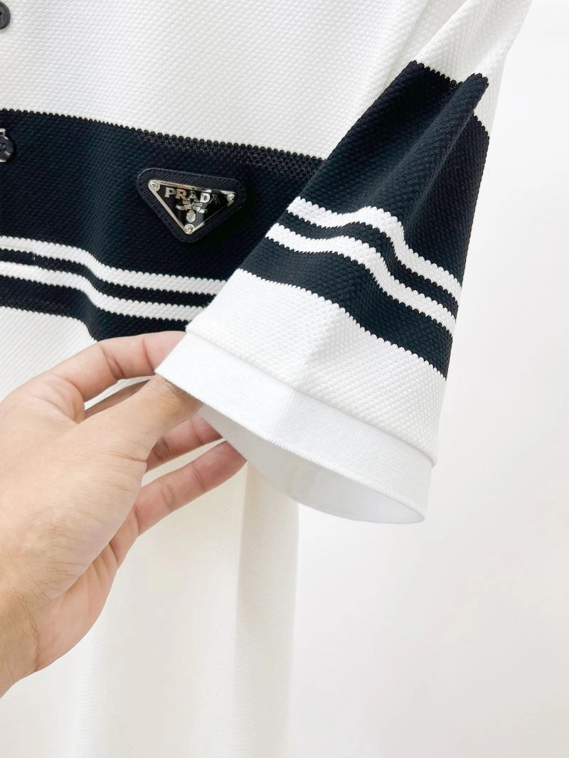 Compact Prada T-Shirts 170559