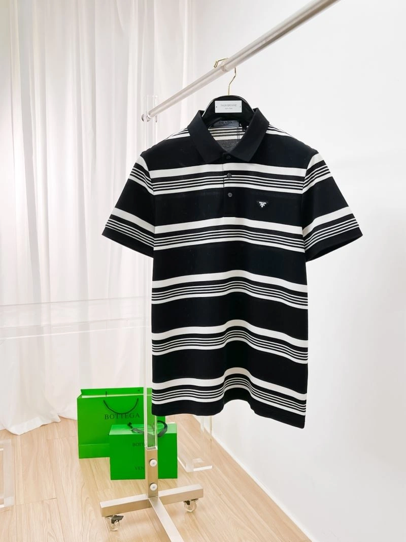 Prada T-Shirts Snug 170552