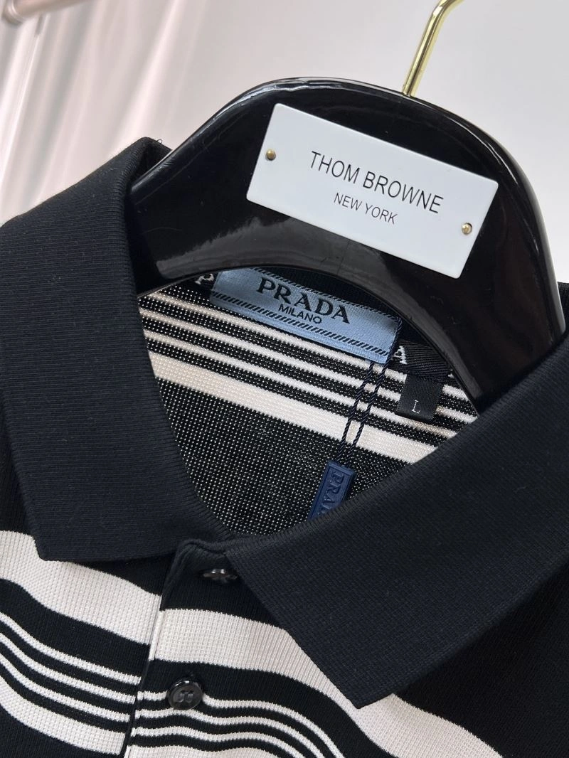 Prada T-Shirts Snug 170552