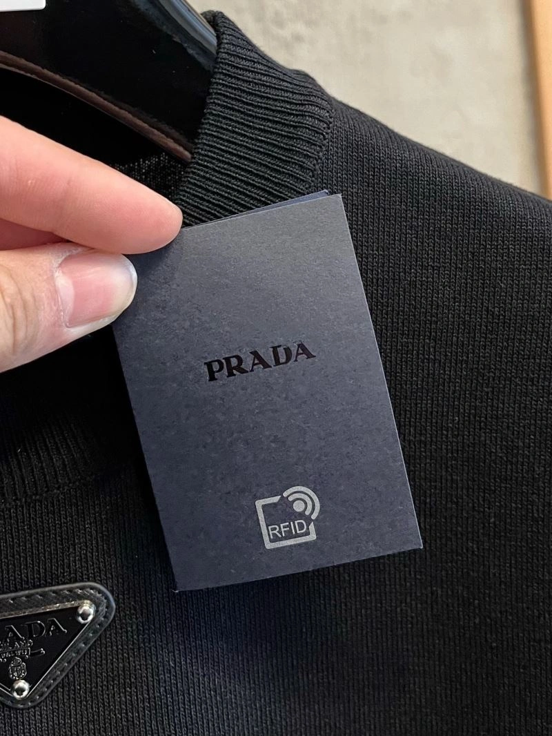 Prada T-Shirts WeatherProof 170590
