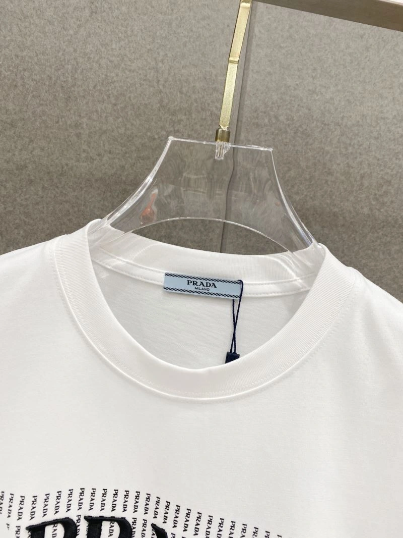 Vibrant Prada T-Shirts 170554