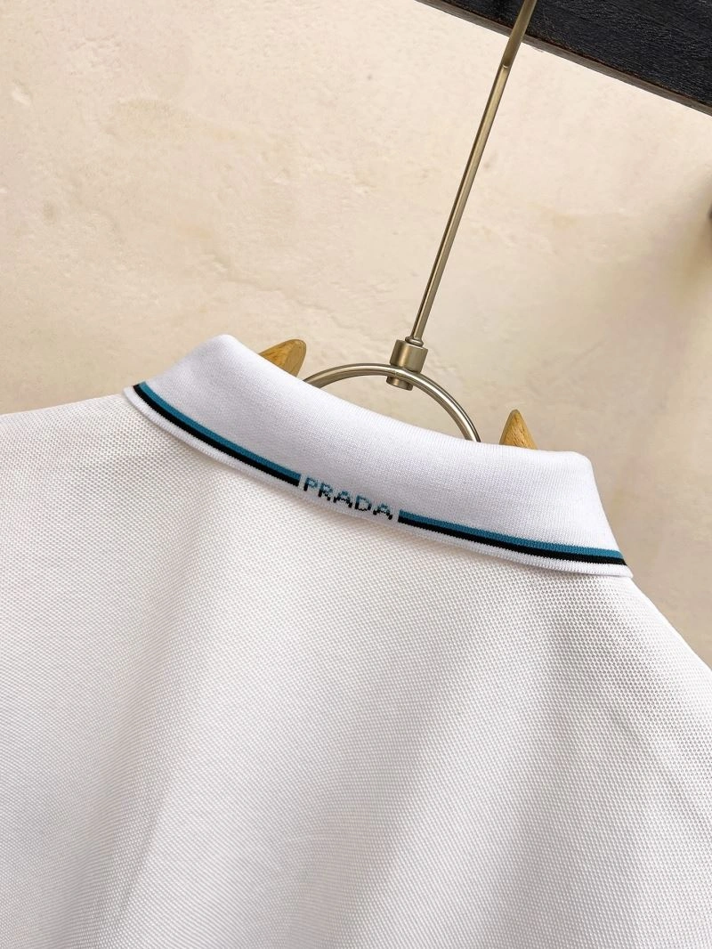 Prada T-Shirts ModernLook 170550