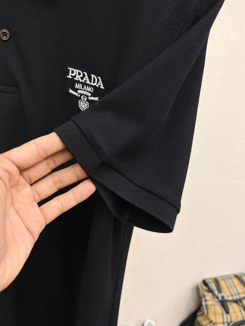 Timeless Prada T-Shirts 170587
