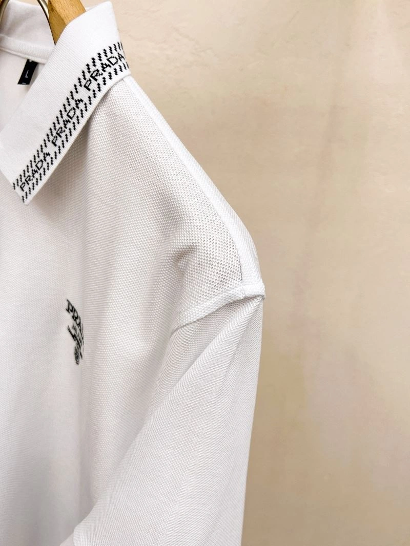 Prada T-Shirts Durable 170571