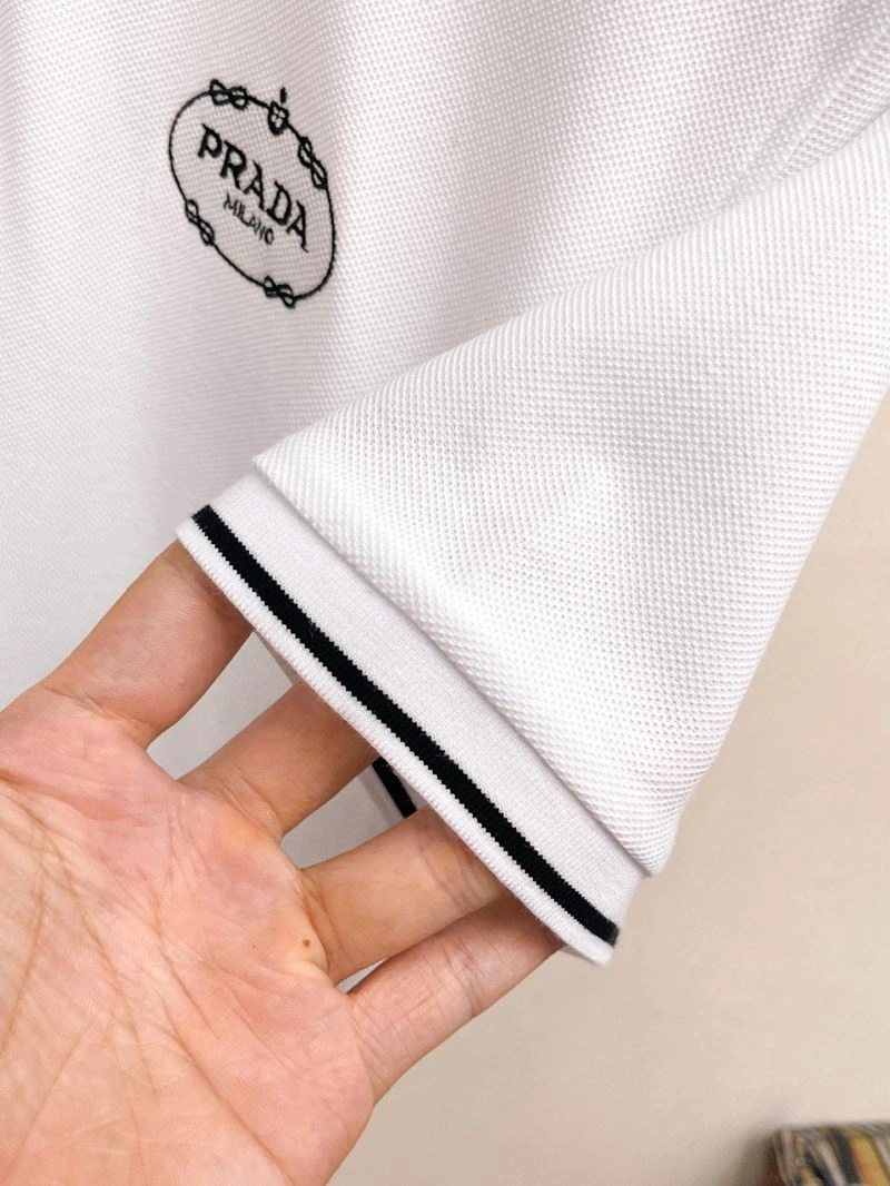 Stretchable Prada T-Shirts 170585