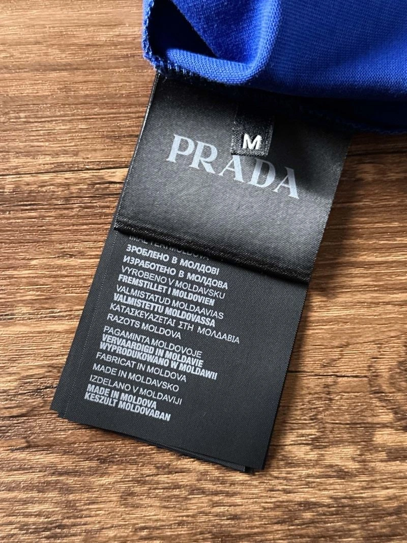 Lightweight Prada T-Shirts 170529