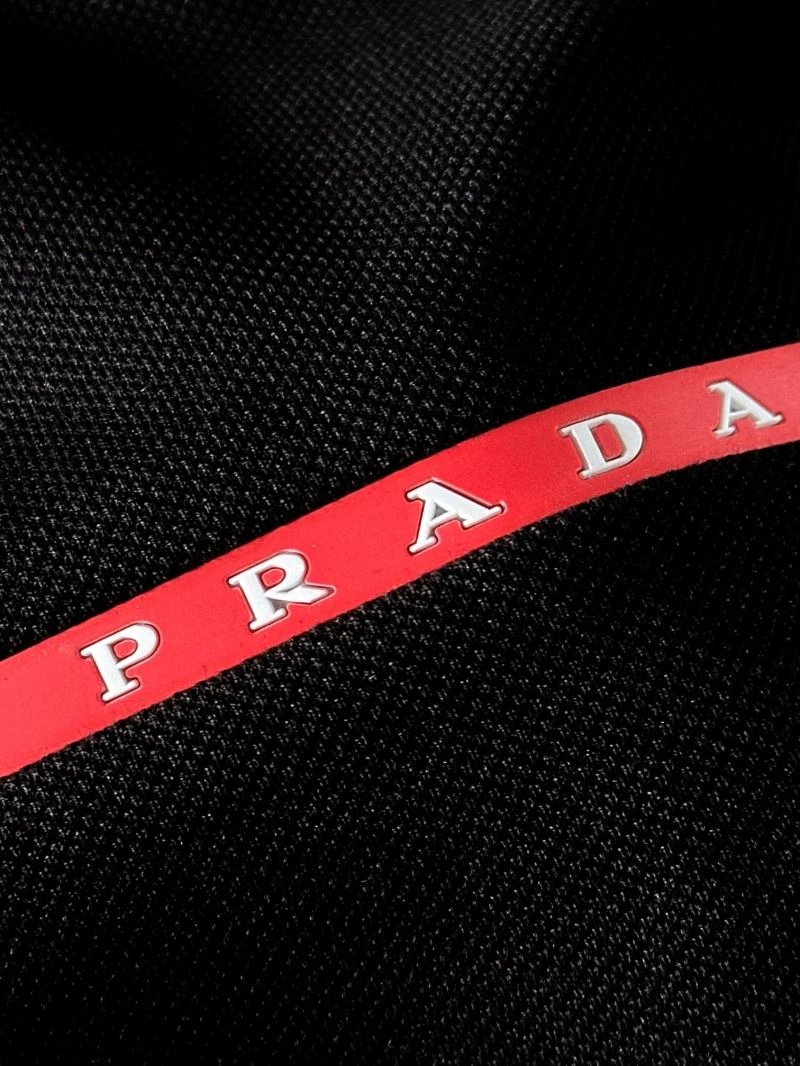 Comfortable Prada T-Shirts 170542