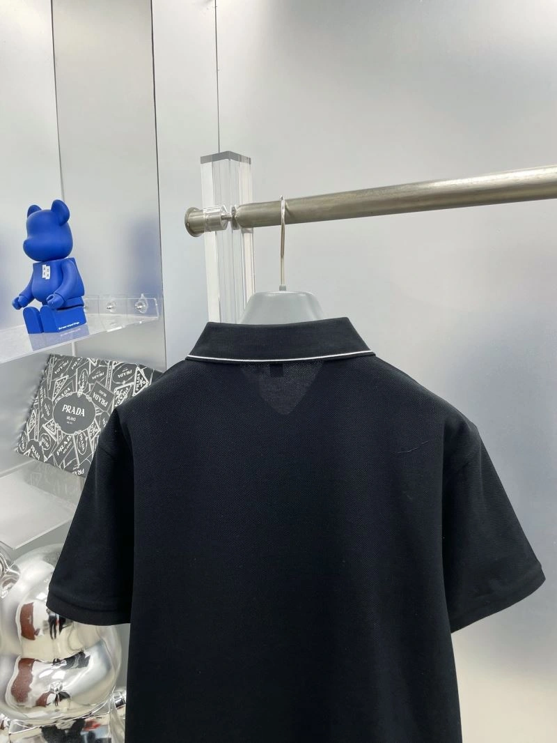 Prada T-Shirts Neat 170517