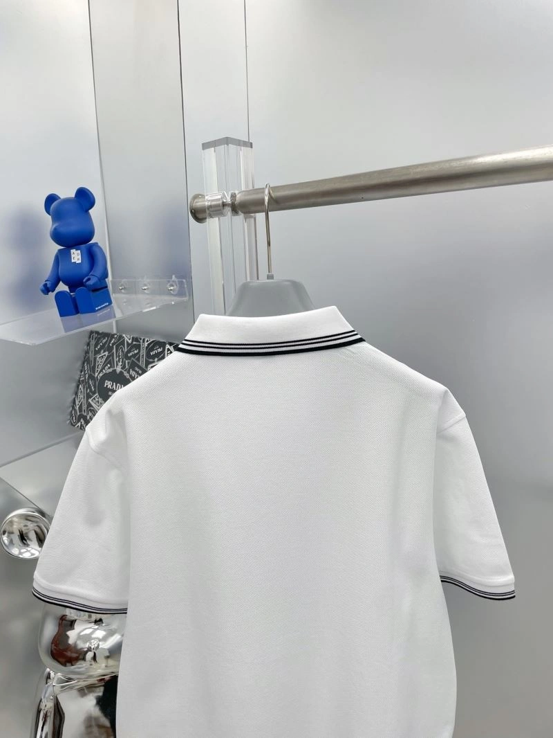 Minimalist Prada T-Shirts 170553