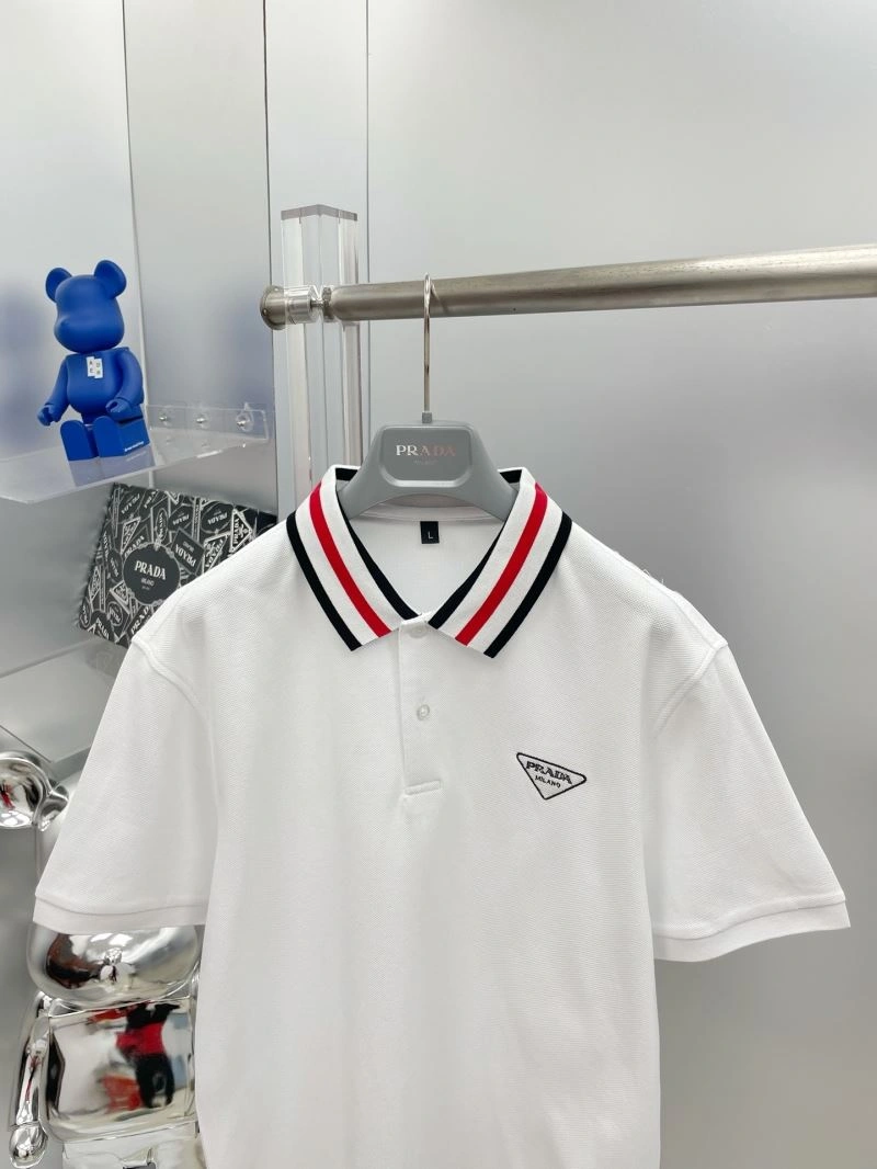 Prada T-Shirts ModernLook 170499