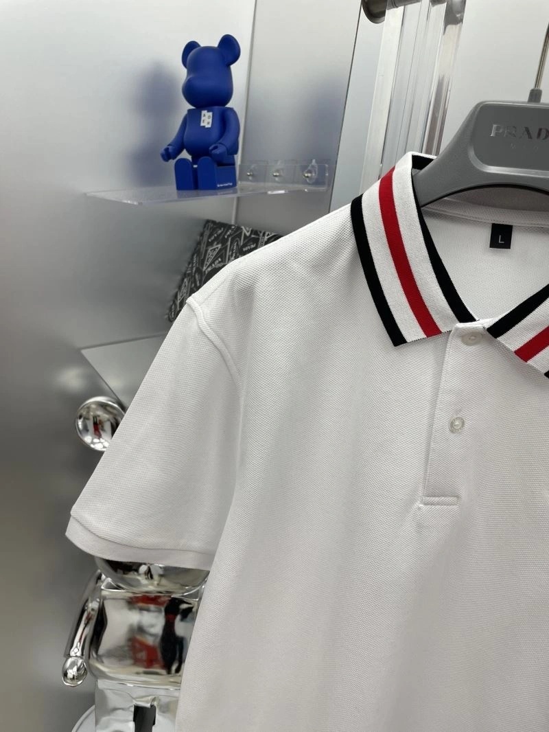 Prada T-Shirts ModernLook 170499