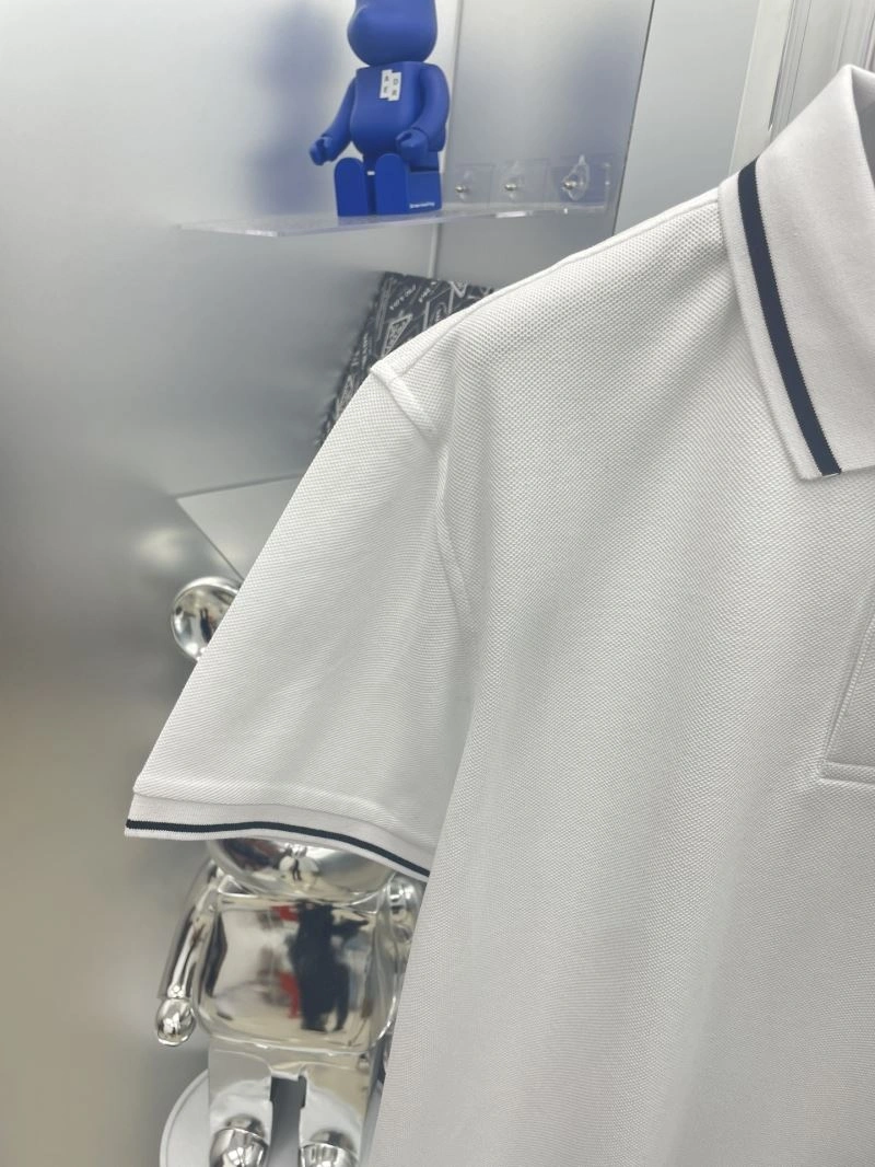 Prada T-Shirts FreshLook 170534