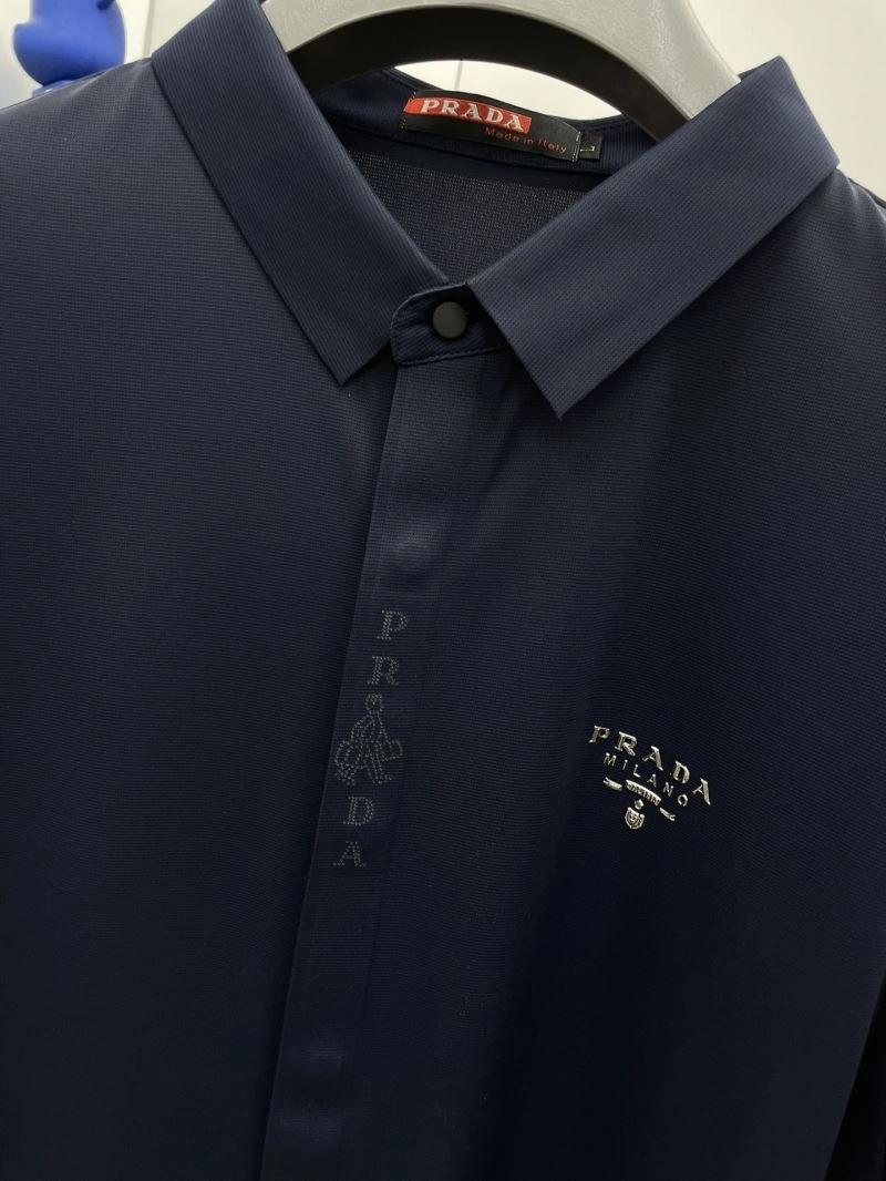 Trendsetting Prada T-Shirts 170533