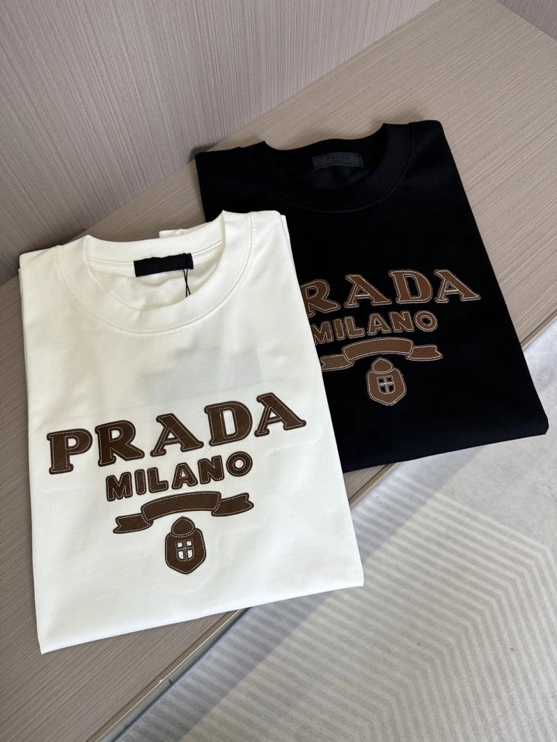 Prada T-Shirts FreshLook 169863
