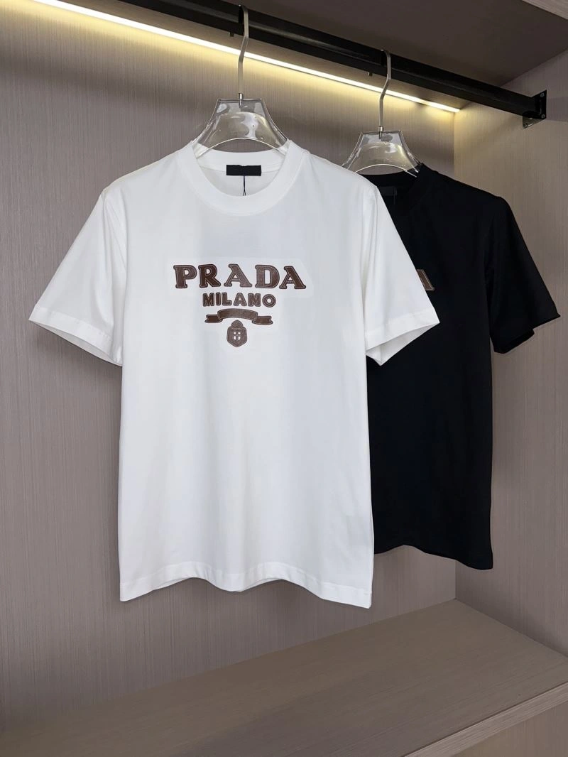 Prada T-Shirts FreshLook 169863