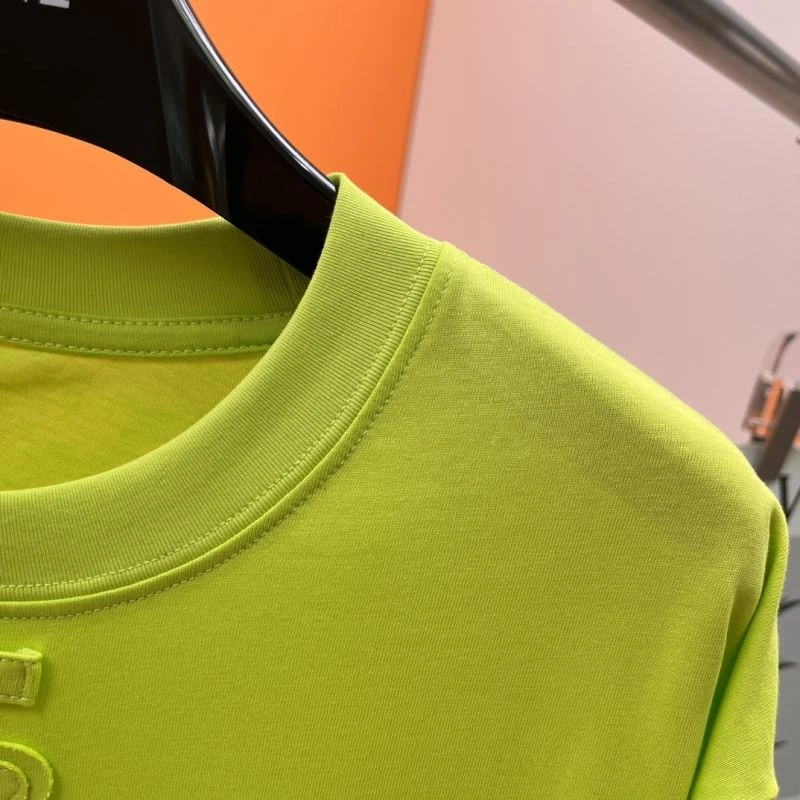 Refined Prada T-Shirts 169870