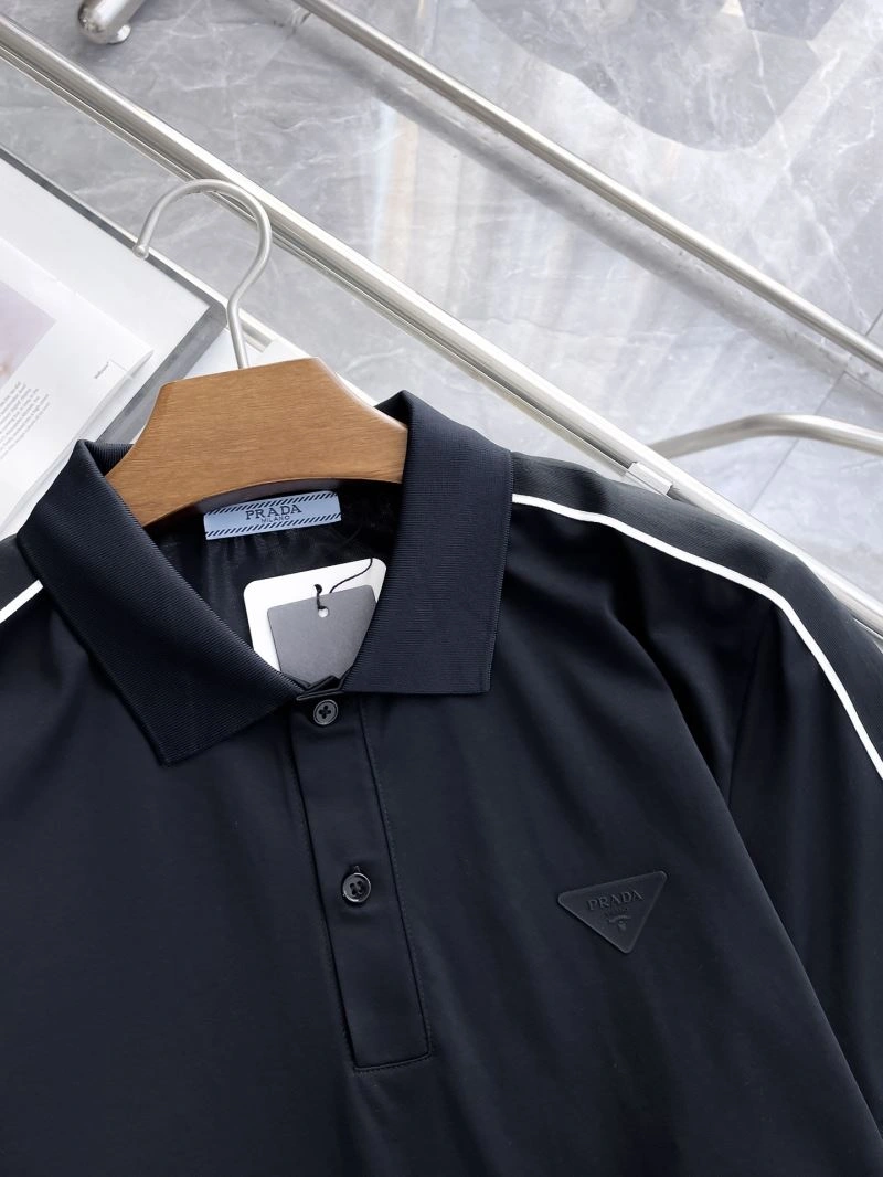 ModernLook Prada T-Shirts 169827