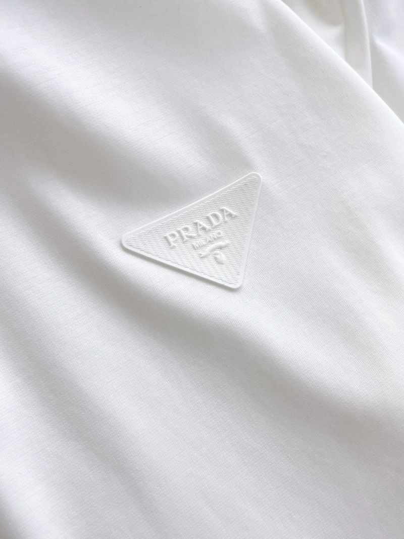 Cozy Prada T-Shirts 169828