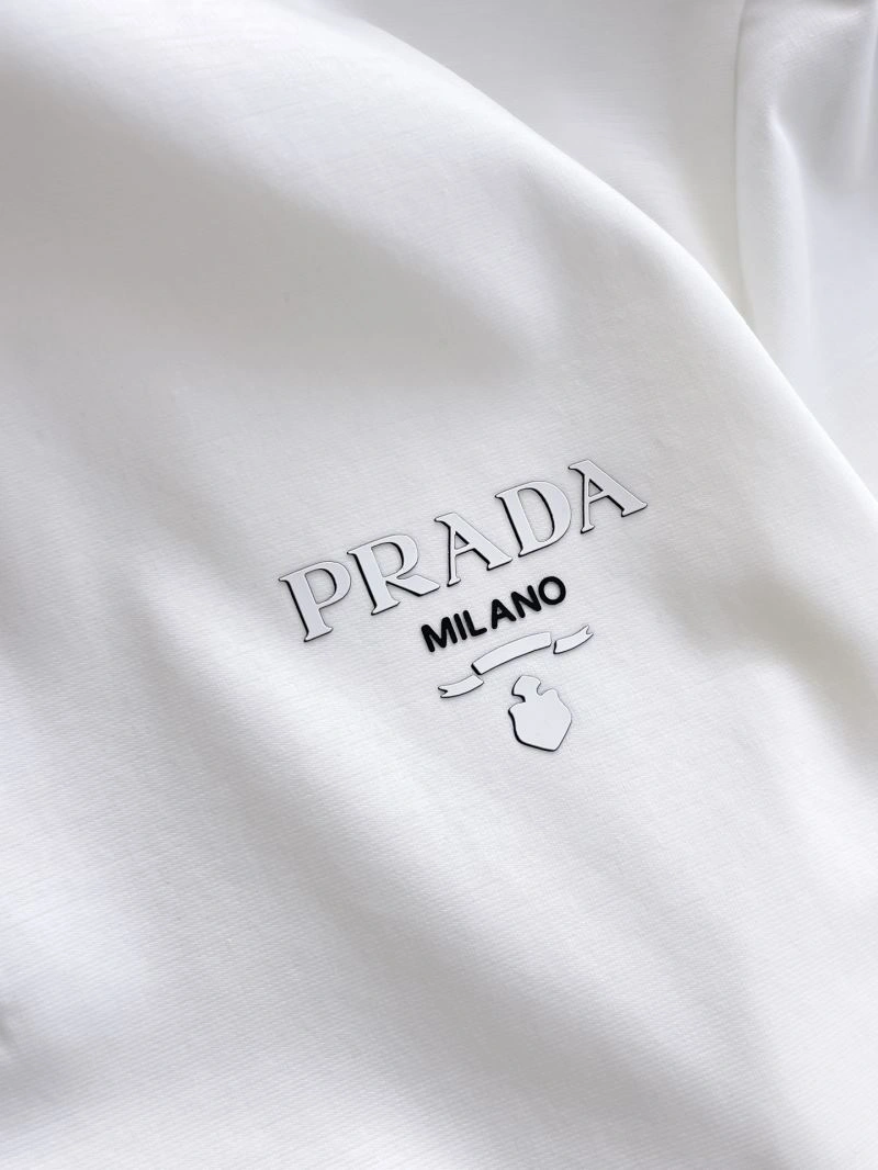 Prada T-Shirts WaterResistant 169825