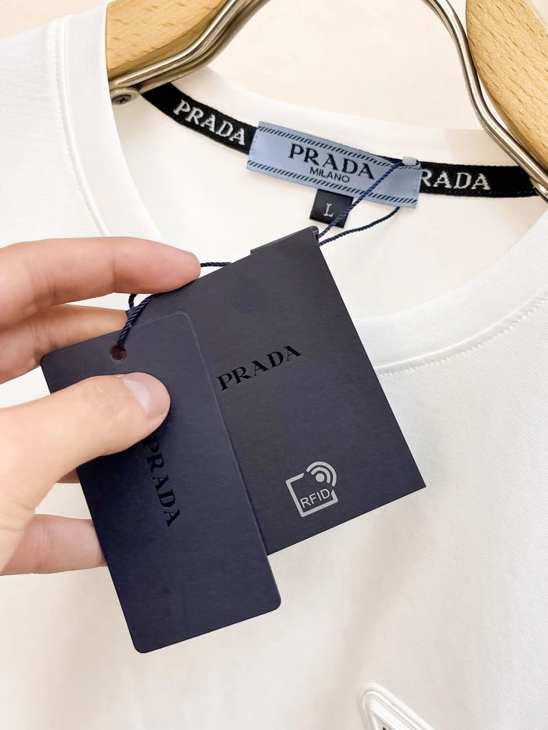 TechFriendly Prada T-Shirts 169818