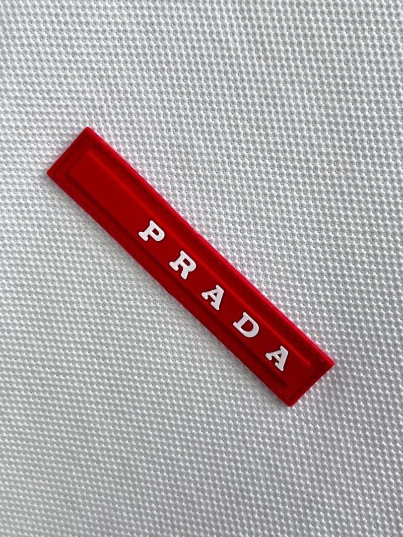 Lightweight Prada T-Shirts 169812