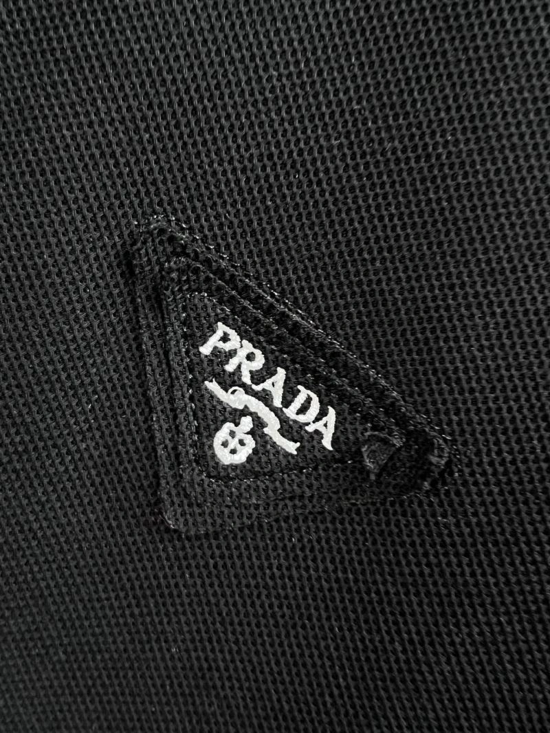 Fashionable Prada T-Shirts 169810