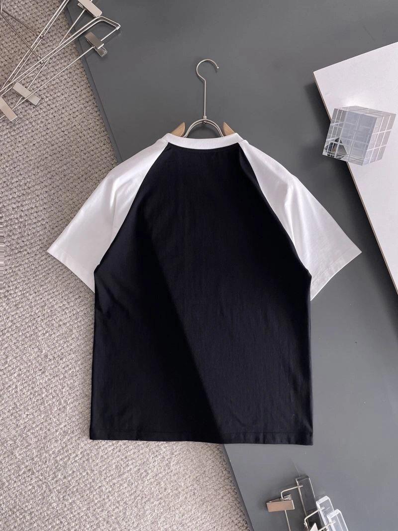 Prada T-Shirts WellDesigned 169834
