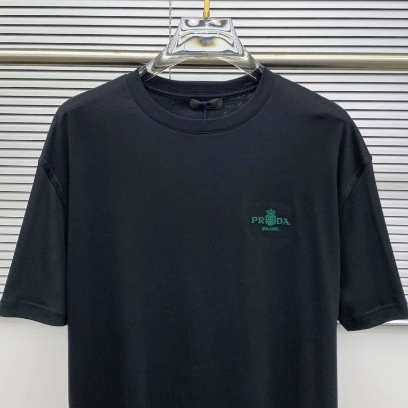 Breathable Prada T-Shirts 169776