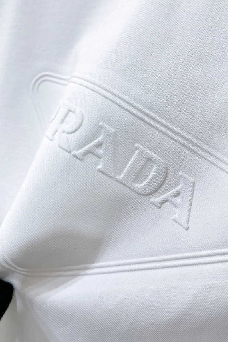 Contemporary Prada T-Shirts 169784