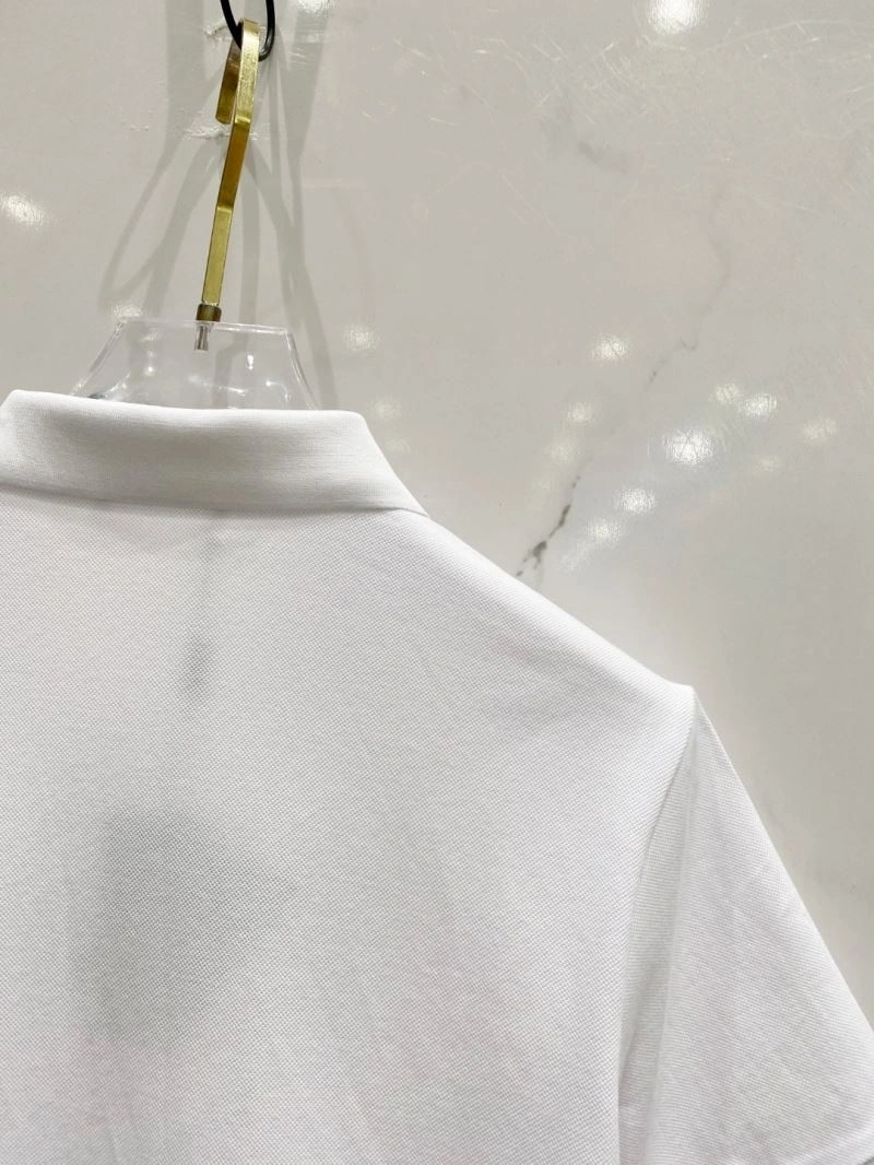 Prada T-Shirts GoAnywhere 169780