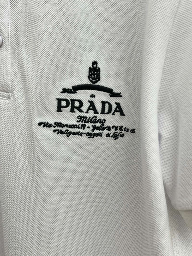 Unisex Prada T-Shirts 169772