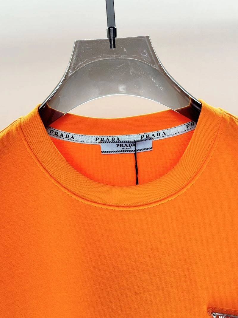 Modern Prada T-Shirts 169777