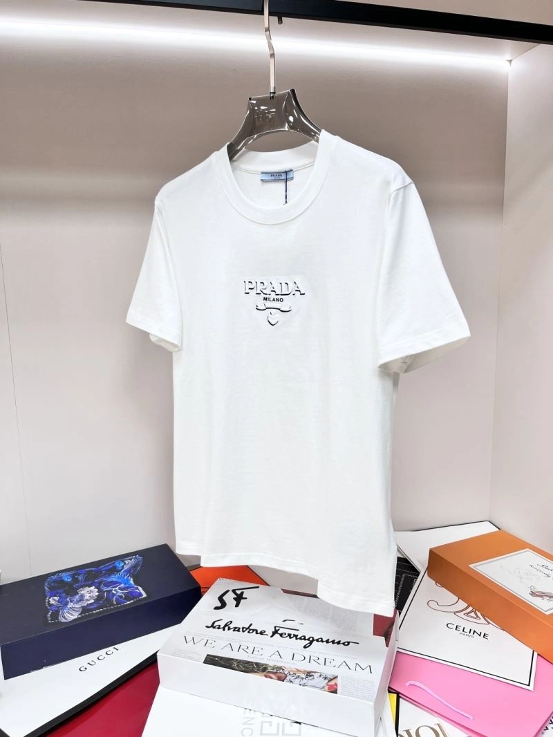 Prada T-Shirts Minimalist 169782