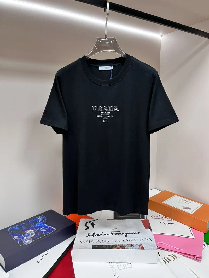 Prada T-Shirts Minimalist 169782