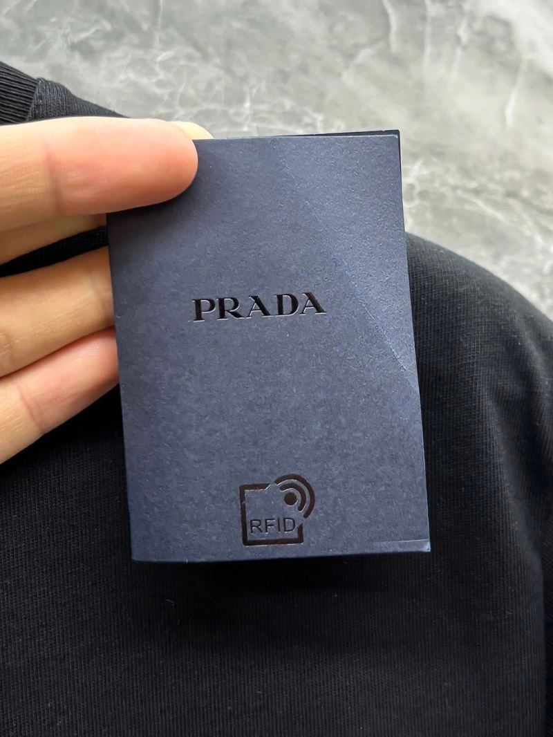 Casual Prada T-Shirts 169773