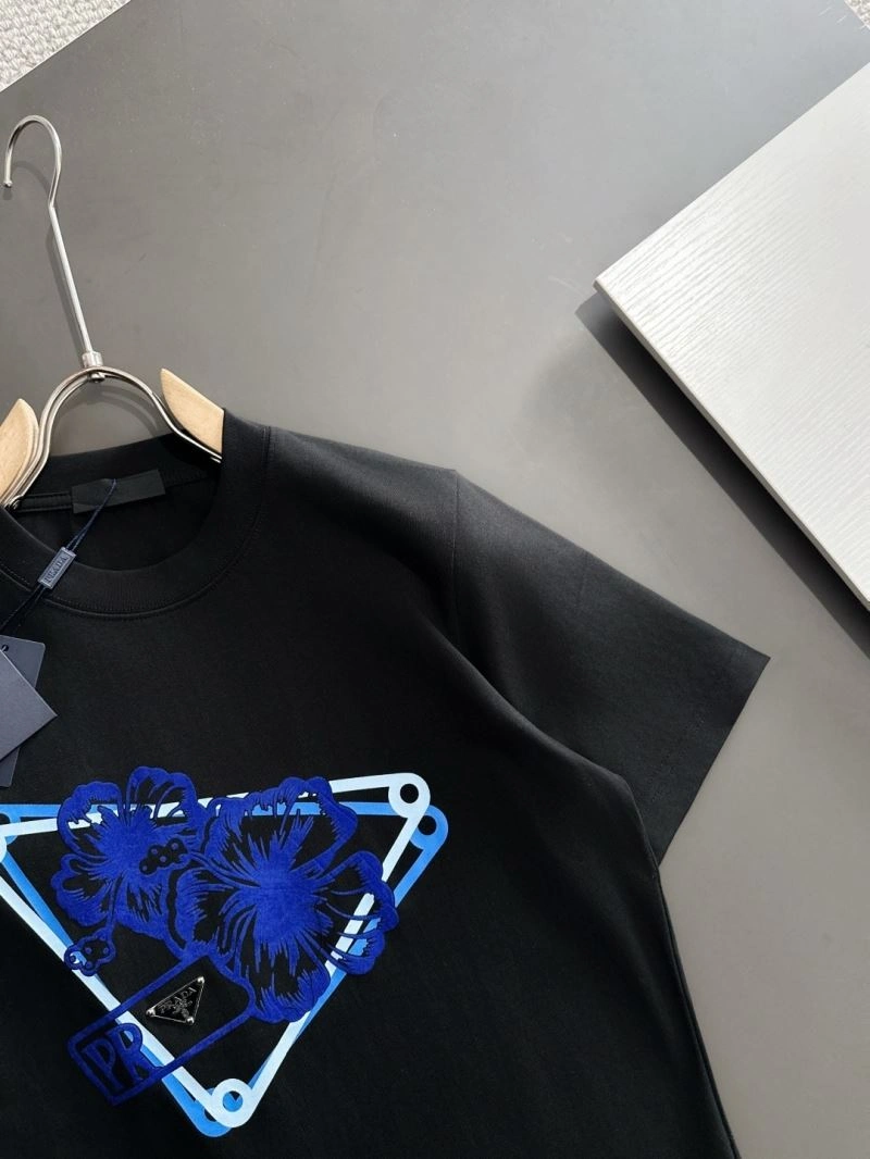 Attractive Prada T-Shirts 169751