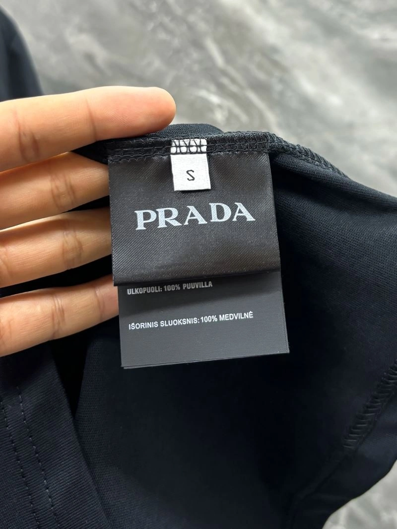 Prada T-Shirts Vibrant 169750