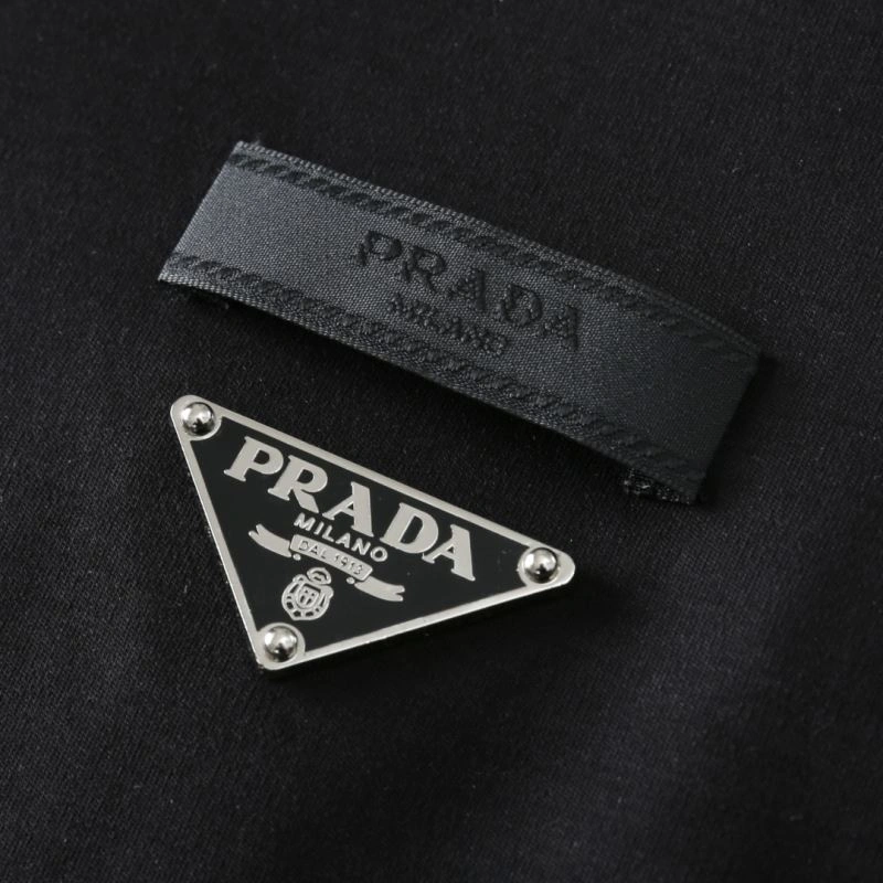 Prada T-Shirts Premium 169748