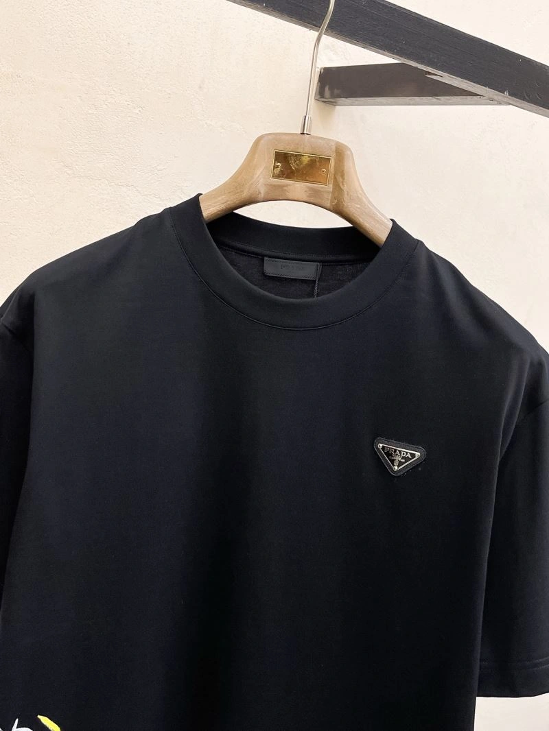 Cozy Prada T-Shirts 169736