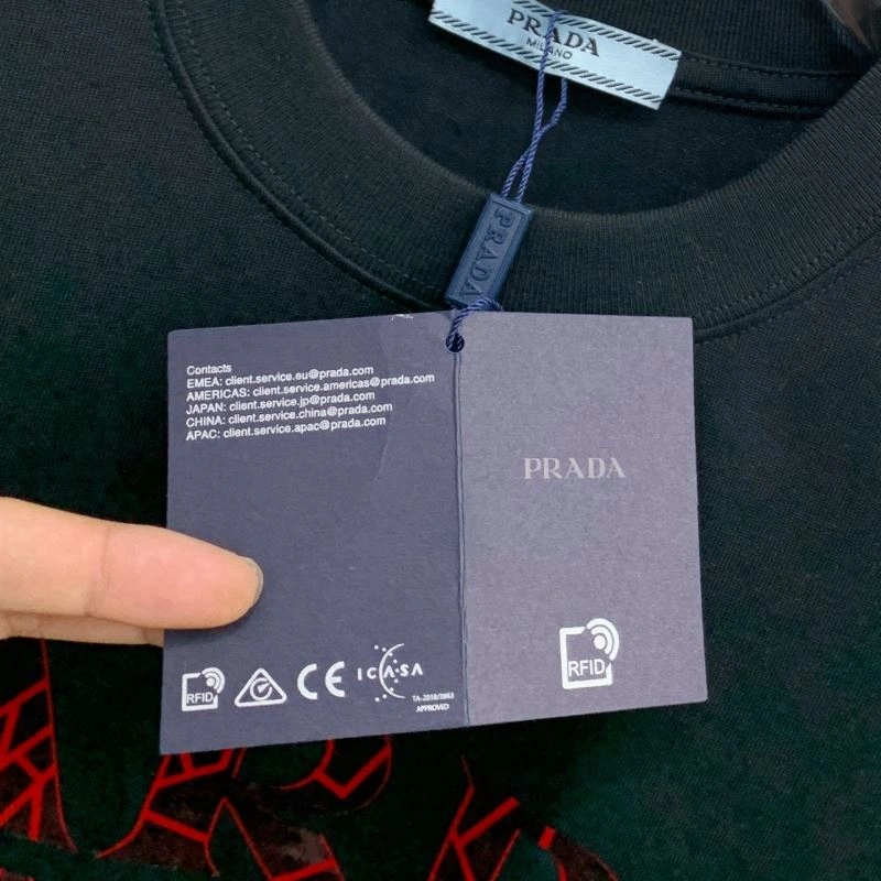 Prada T-Shirts Effortless 169738