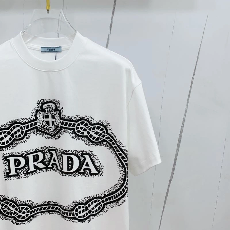 Packable Prada T-Shirts 169734