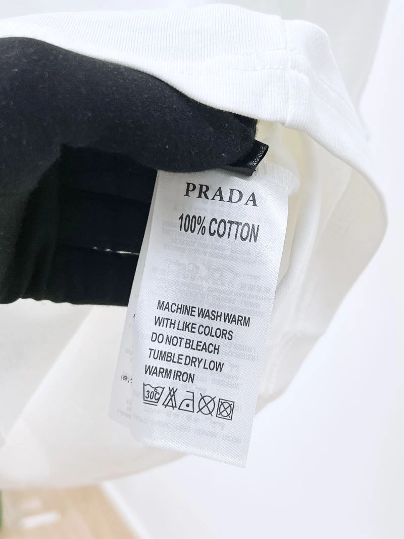 Popular Prada T-Shirts 169766