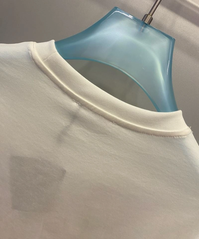 Comfortable Prada T-Shirts 169742