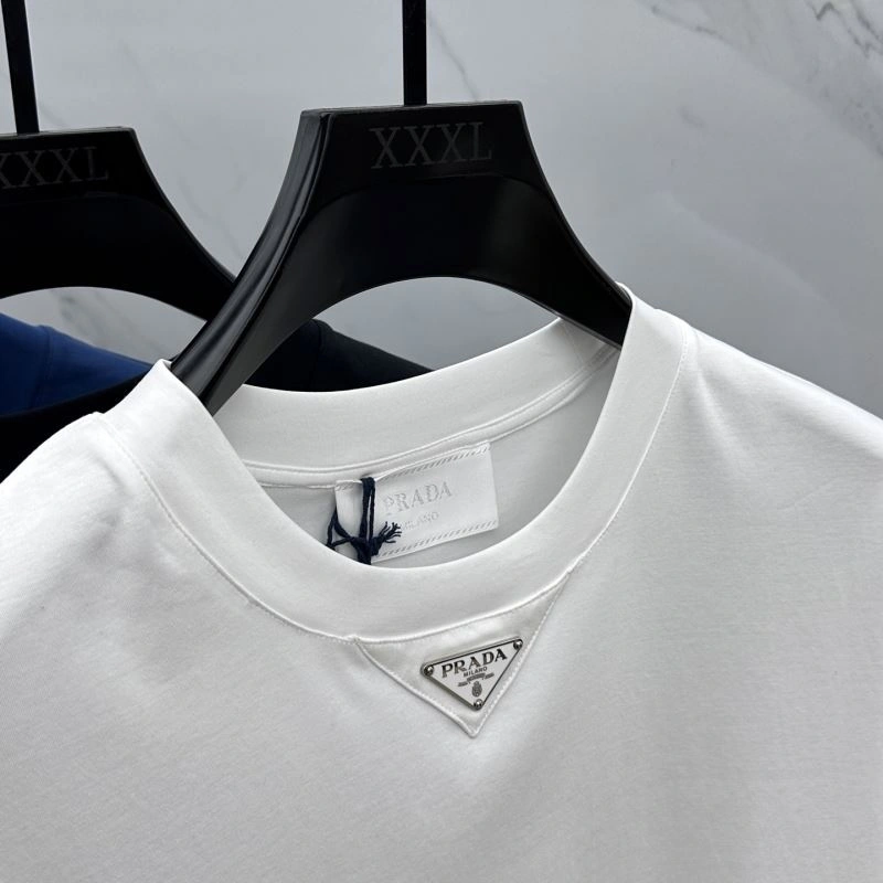 AllSeason Prada T-Shirts 169726
