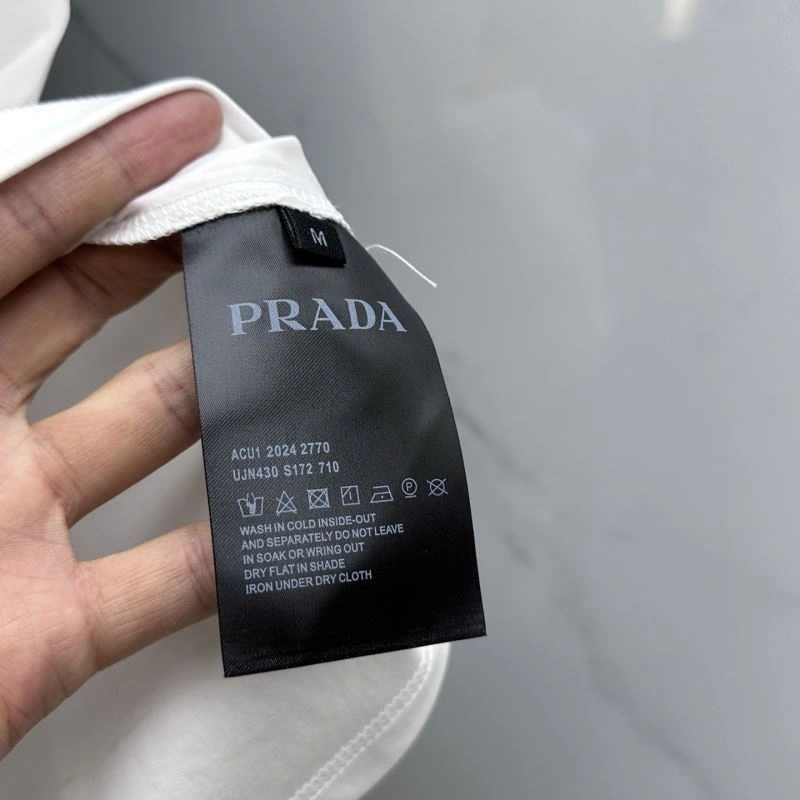 AllSeason Prada T-Shirts 169726